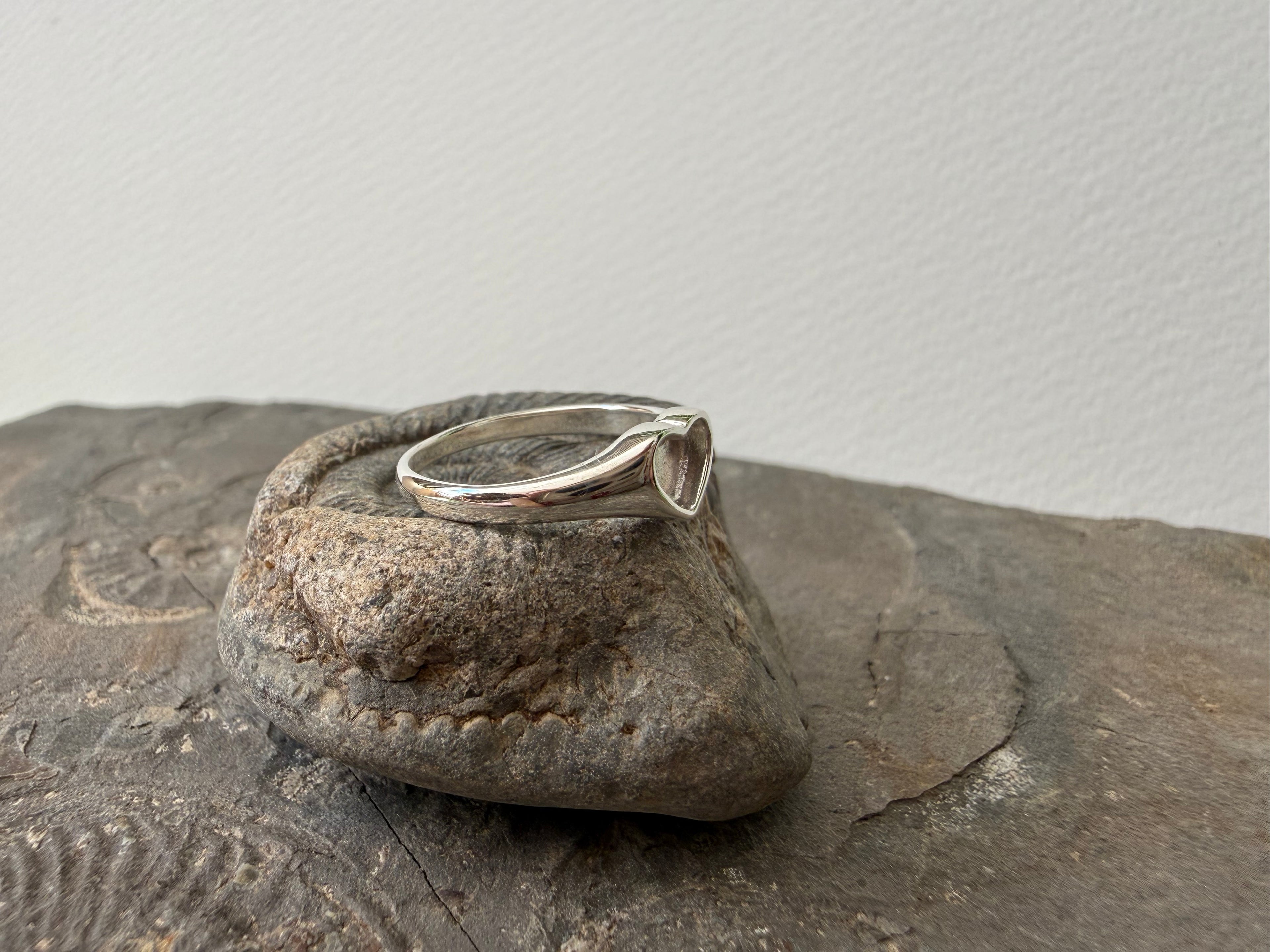Sweetheart Ring