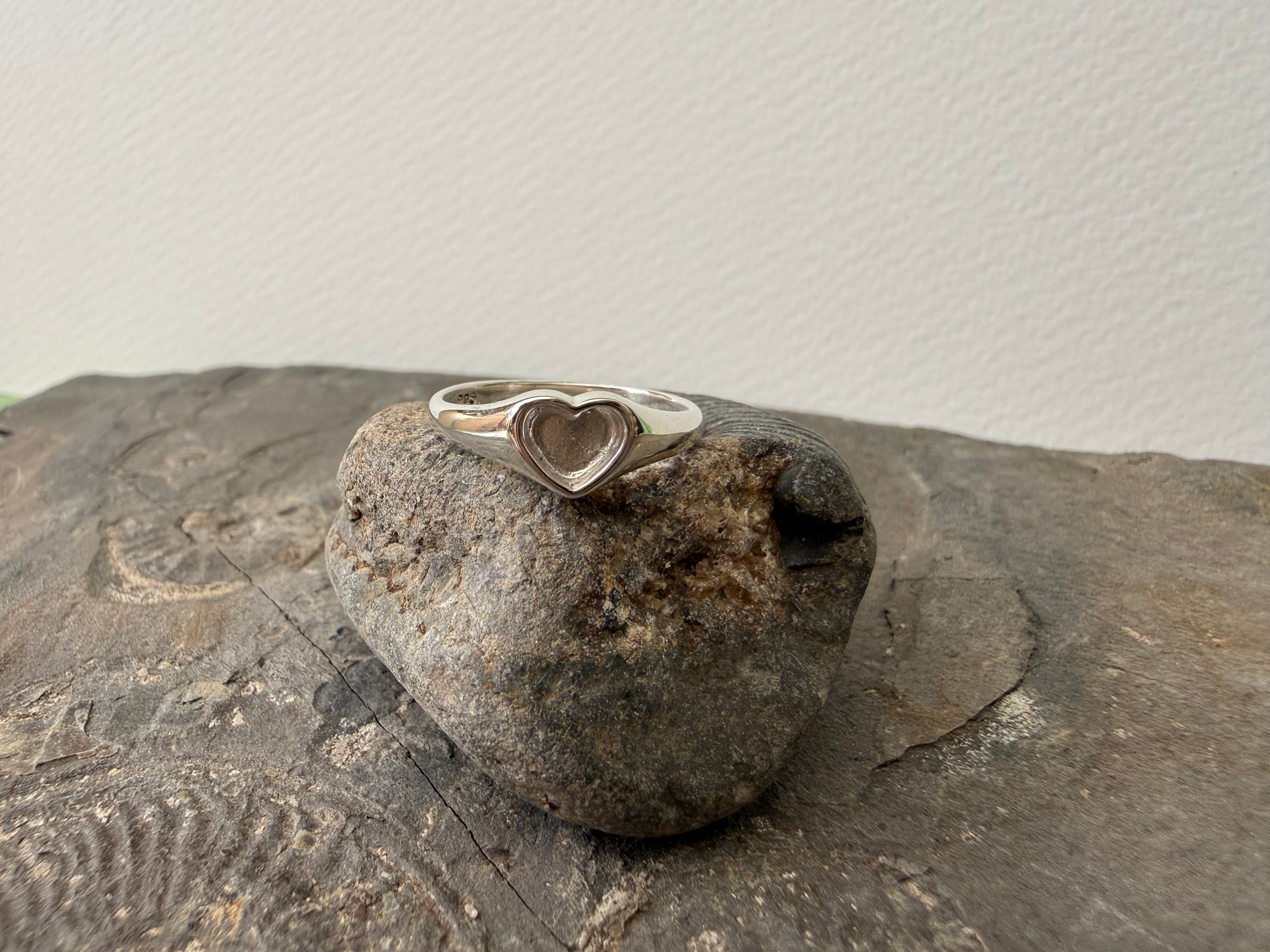 Sweetheart Ring