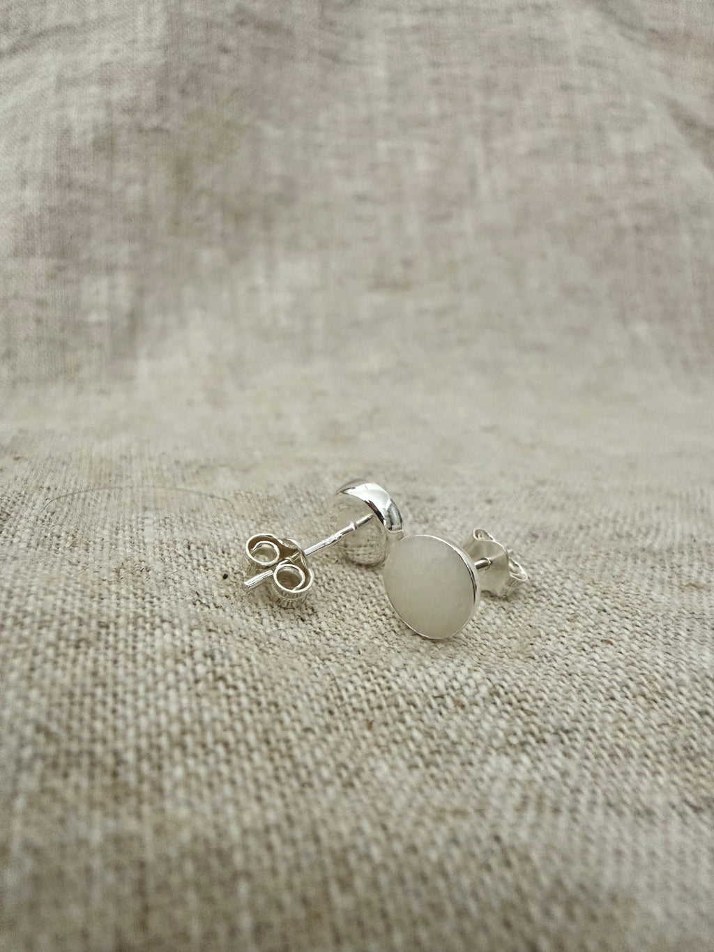 Simple Studs