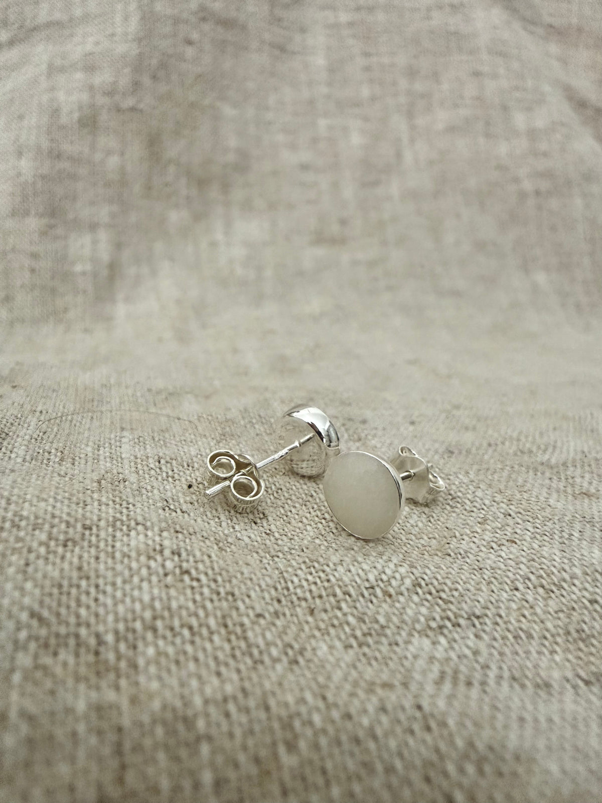 Simple Studs